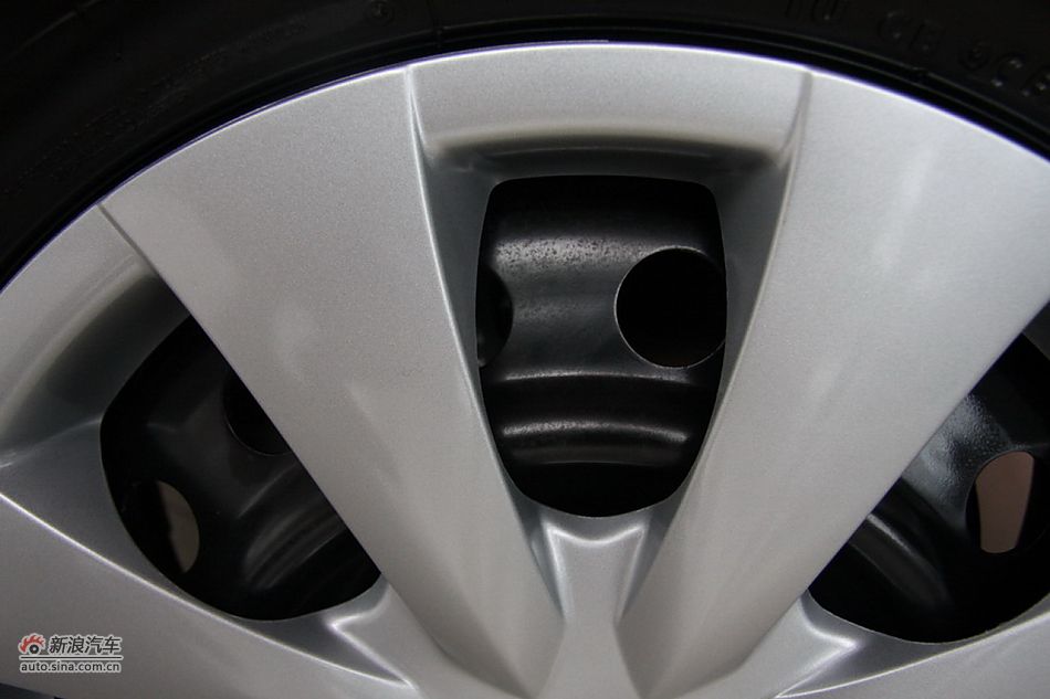 2010款花冠EX1.6手动特惠版