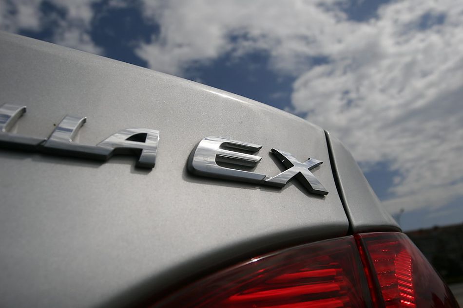 图为花冠EX外观及细节