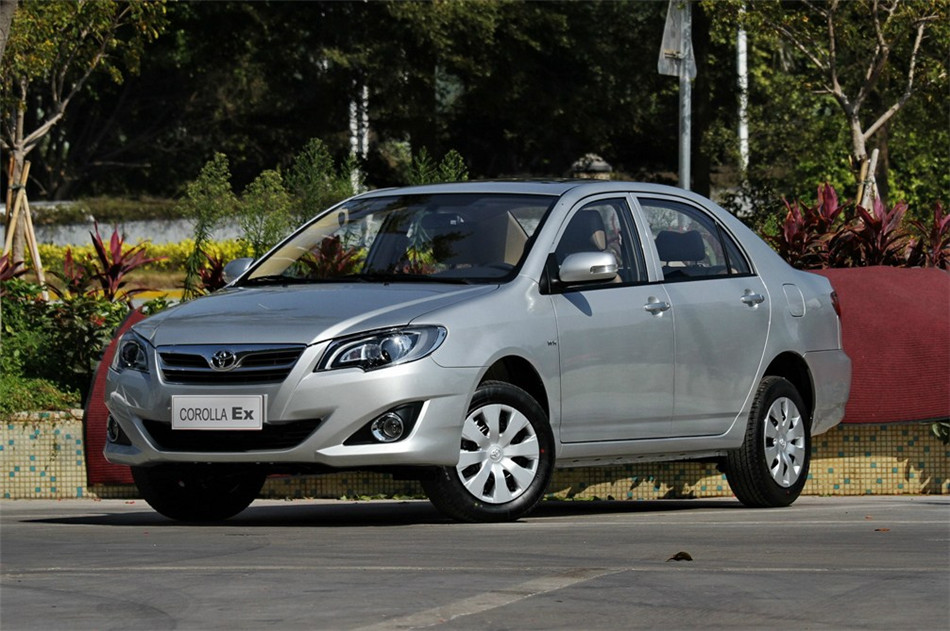 2013款花冠1.6L手动卓越版