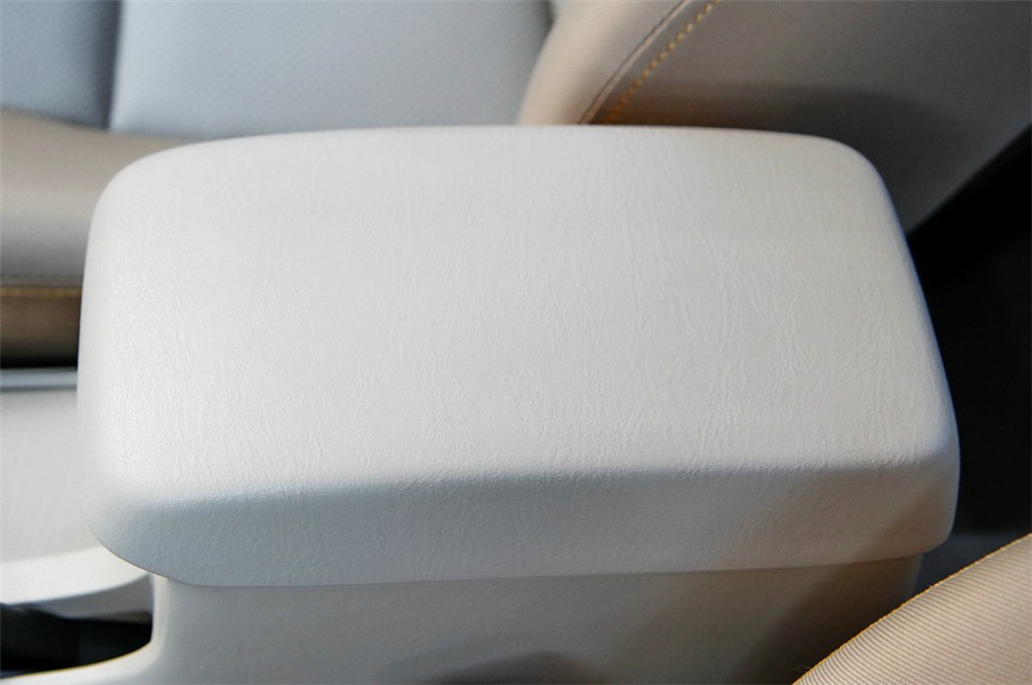 2013款花冠1.6L手动卓越版