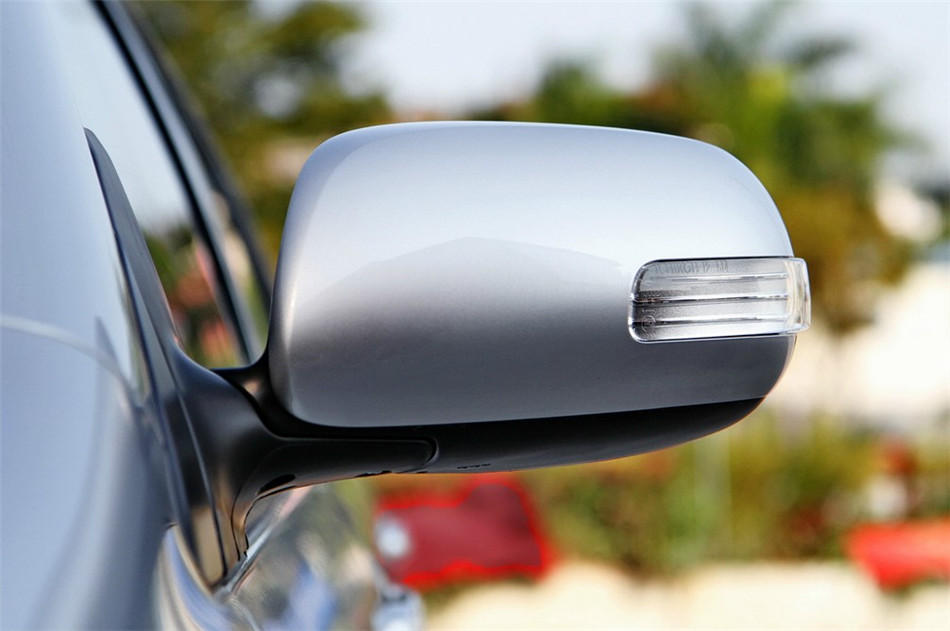 2013款花冠1.6L手动卓越版