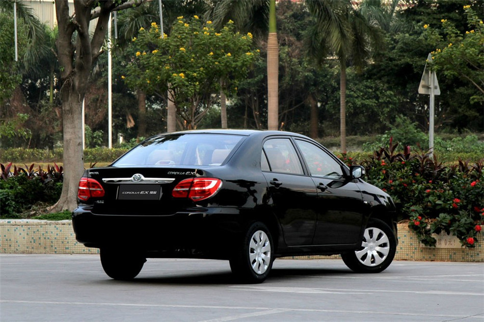 2013款花冠1.6L自动卓越版