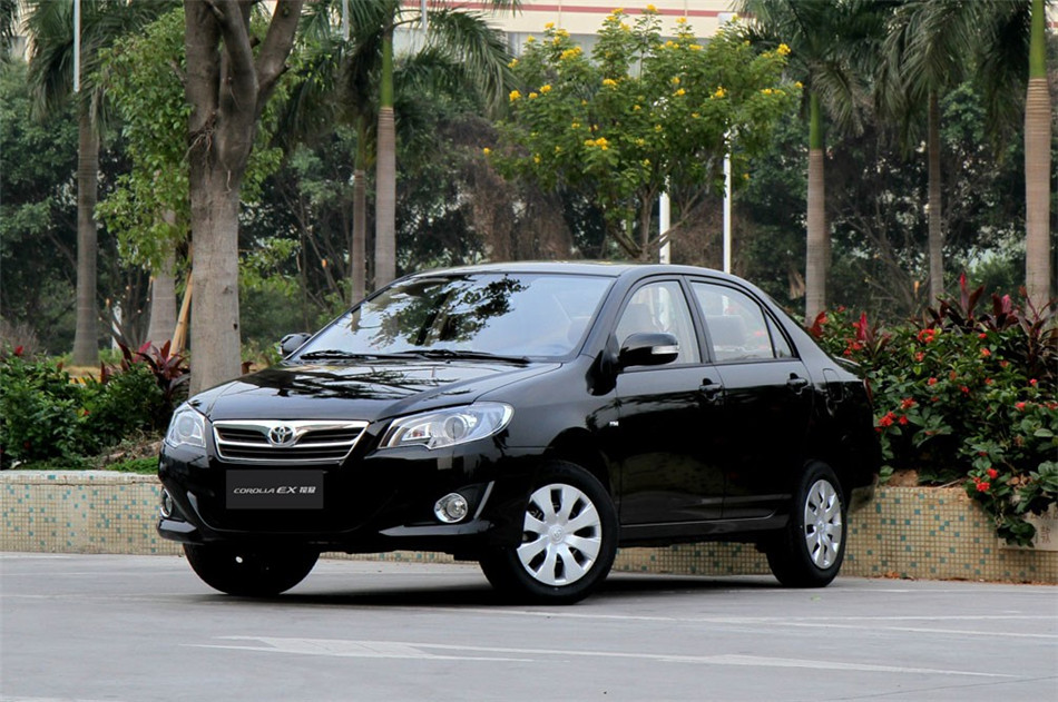 2013款花冠1.6L自动卓越版