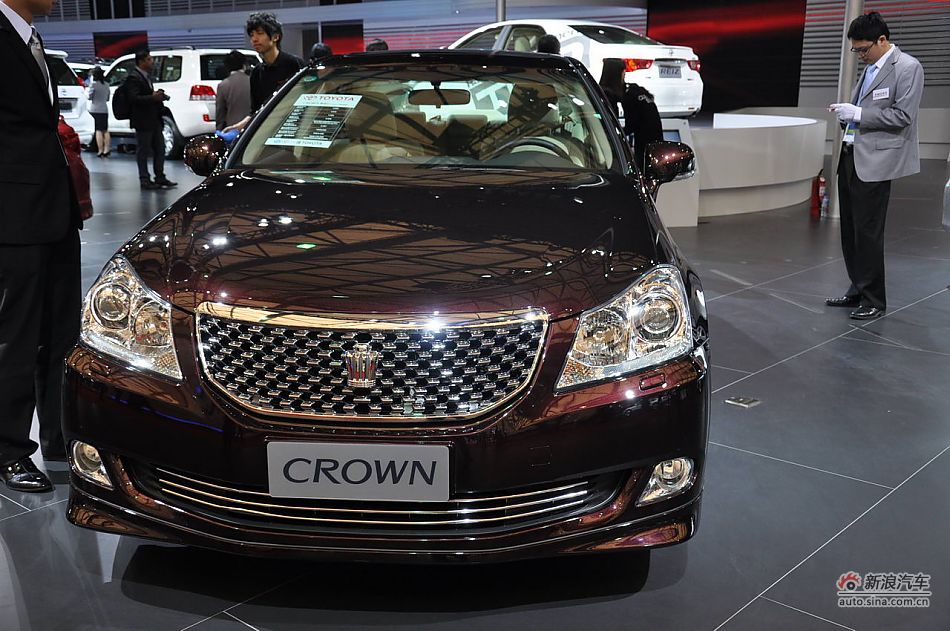 一汽丰田新皇冠