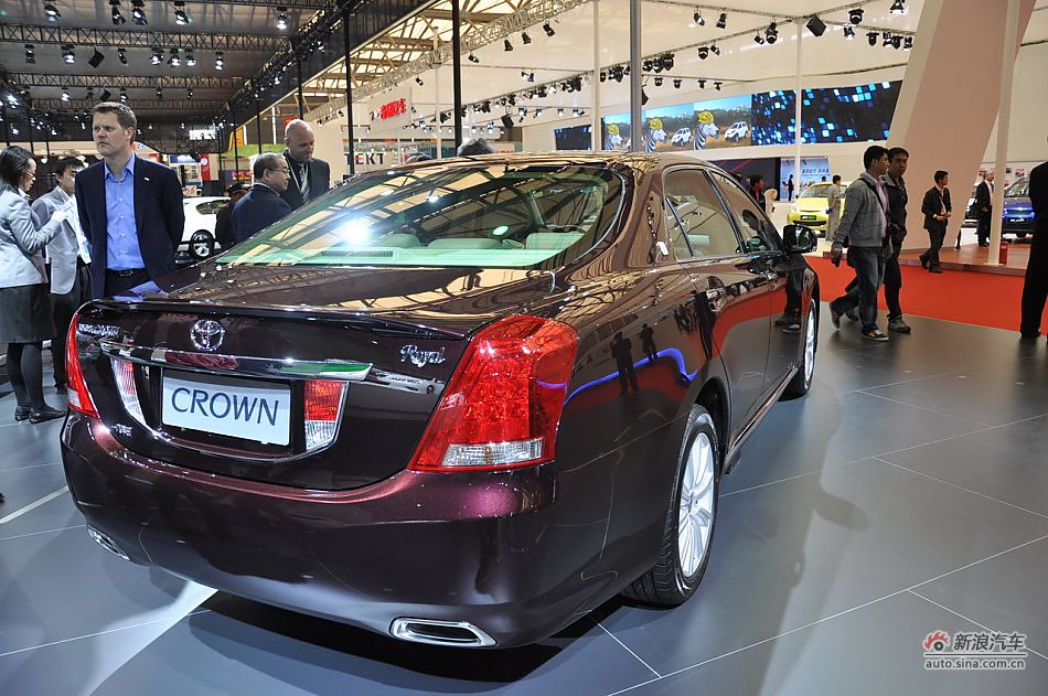一汽丰田新皇冠