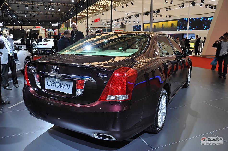 一汽丰田新皇冠