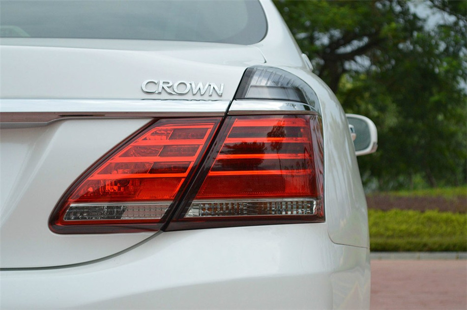 2012 V6 2.5L AT Royal