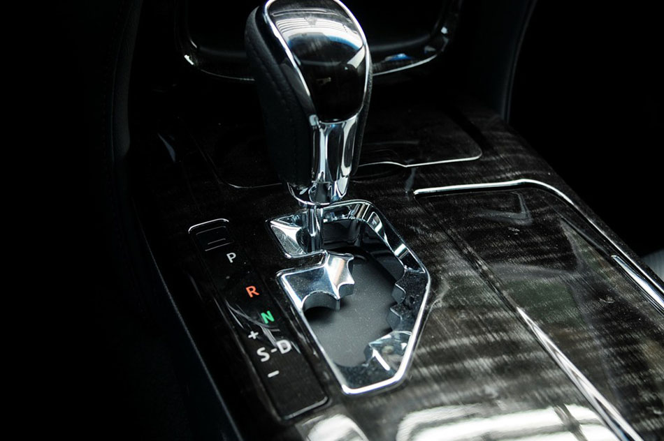 2015款 2.5L 时尚版 内饰