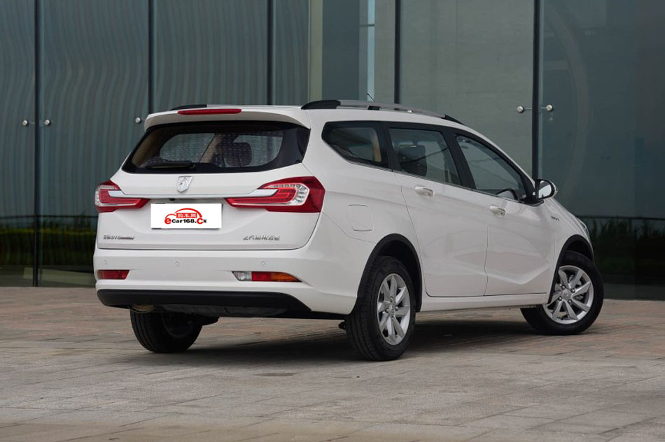 2017款 1.5L 时尚型 外观