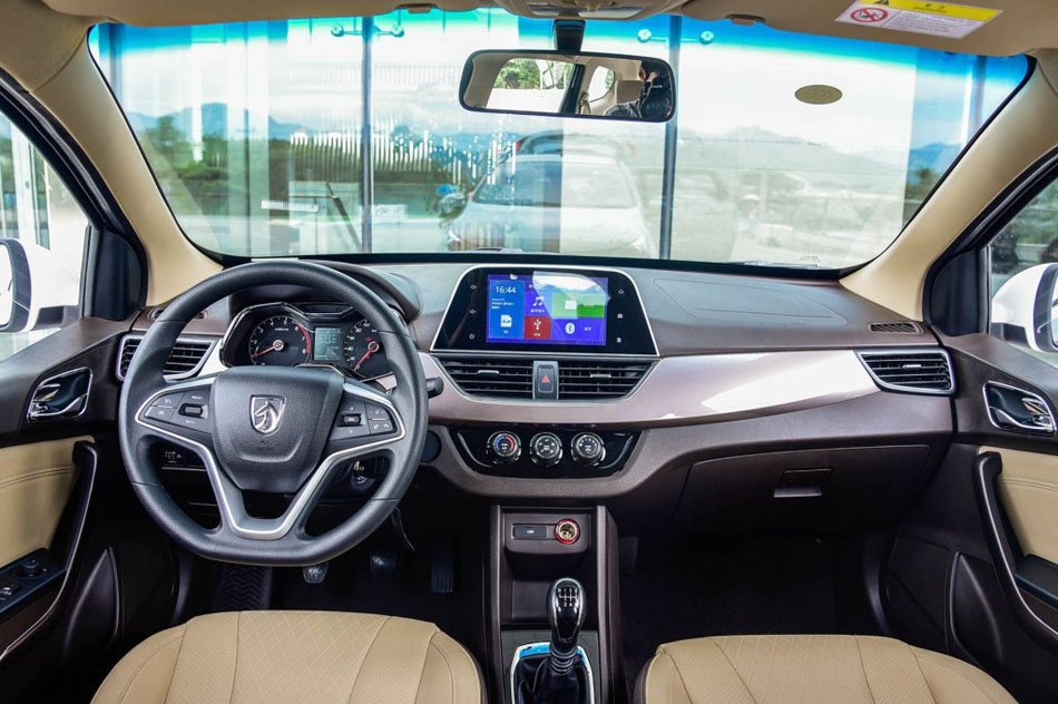 2017款 1.5L 时尚型 内饰