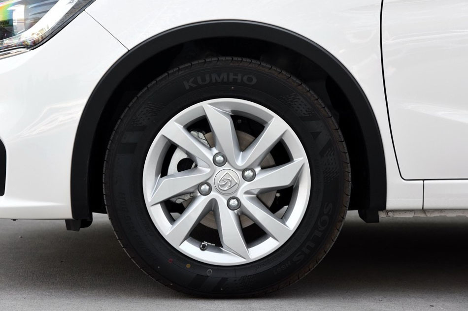 2017款 1.5L 时尚型 细节