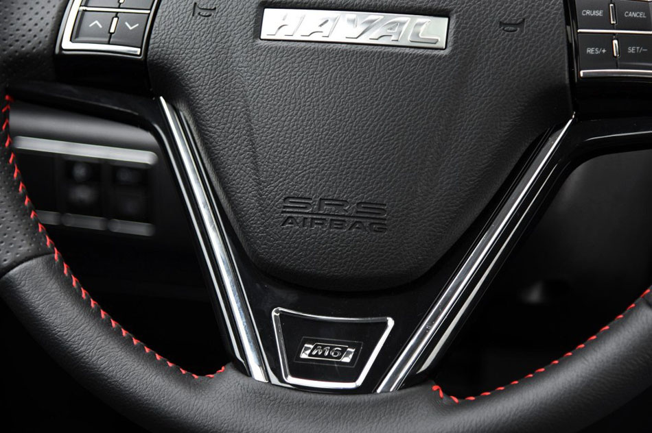 2017款 1.5T 自动两驱尊贵型 内饰