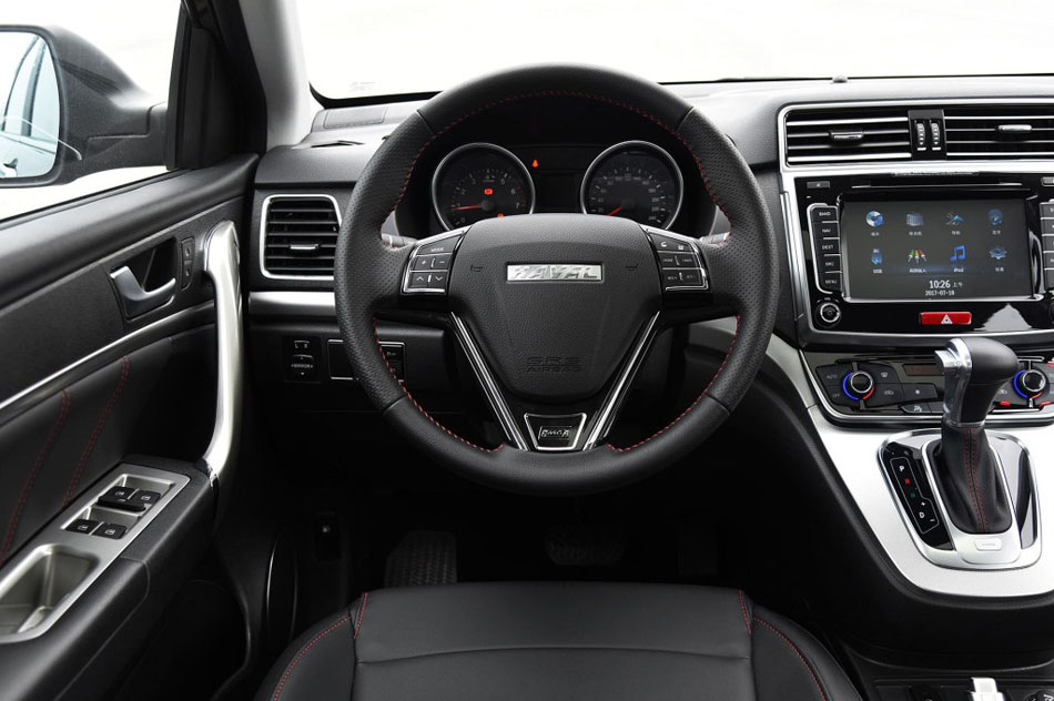 2017款 1.5T 自动两驱尊贵型 内饰