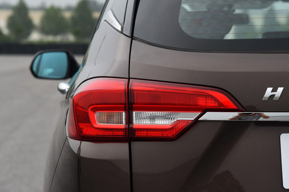 2017款 1.5T 自动两驱尊贵型 细节