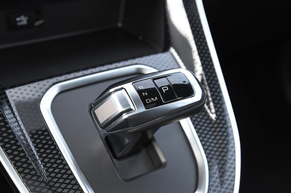 2021款 PLUS 1.5T DCT豪华智联型 内饰