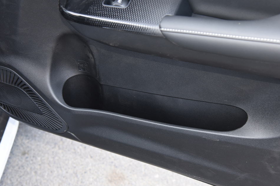 2021款 PLUS 1.5T DCT豪华智联型 座椅空间