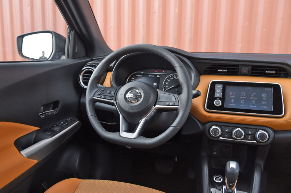 2017款 1.5L CVT智领版 内饰