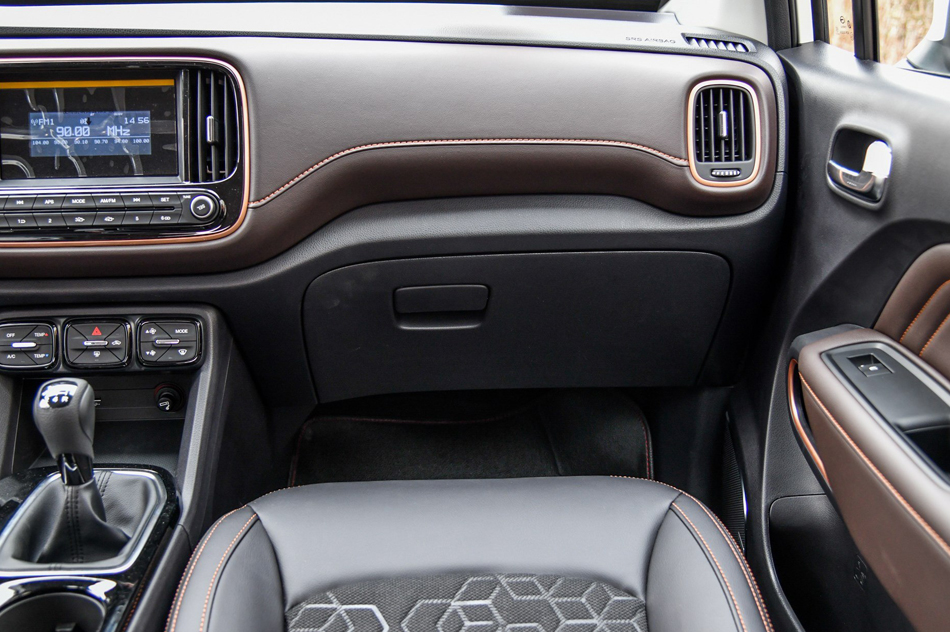 2017款 150N 手动舒适版 内饰