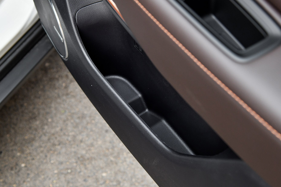 2017款 150N 手动舒适版 座椅空间