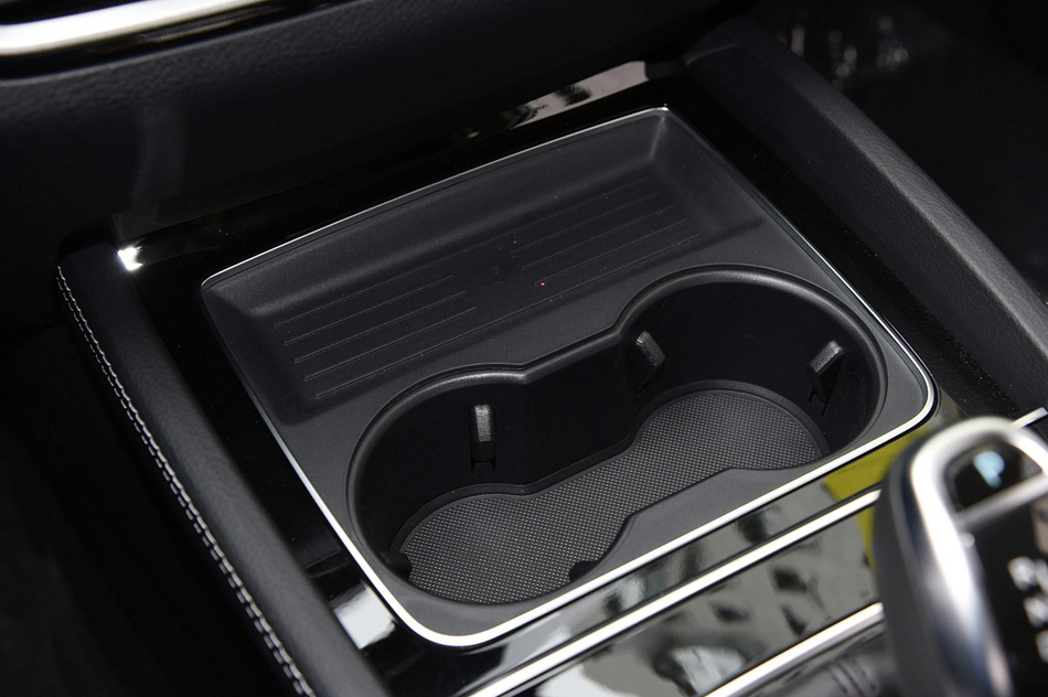 2019款 1.5T 自动智联睿动型 6座 国V 内饰