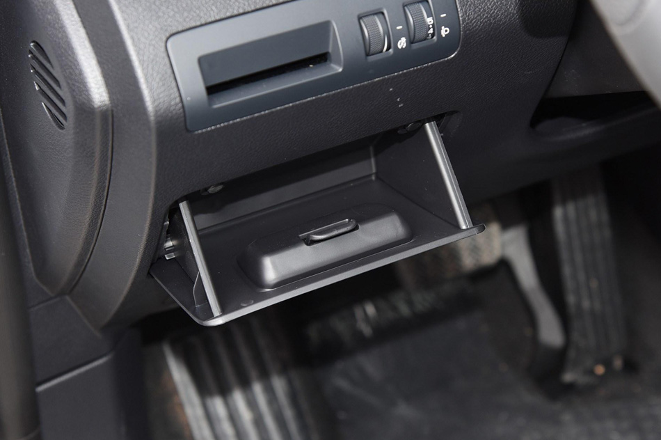 2019款 1.5T 自动智联睿动型 6座 国V 内饰