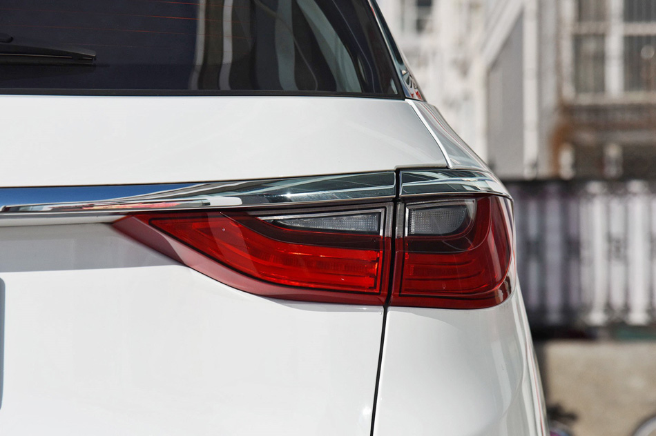 2019款 1.5T 自动智联睿动型 6座 国V 细节