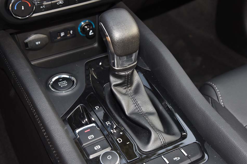 2019款 1.5L CVT智耀版 内饰