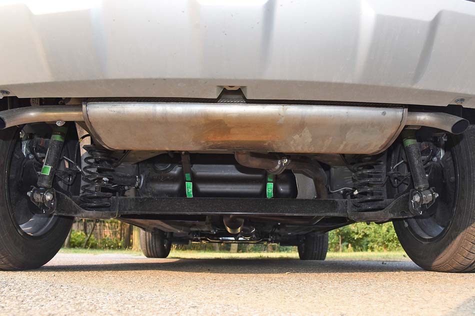 2019款 1.5L CVT智耀版 引擎底盘