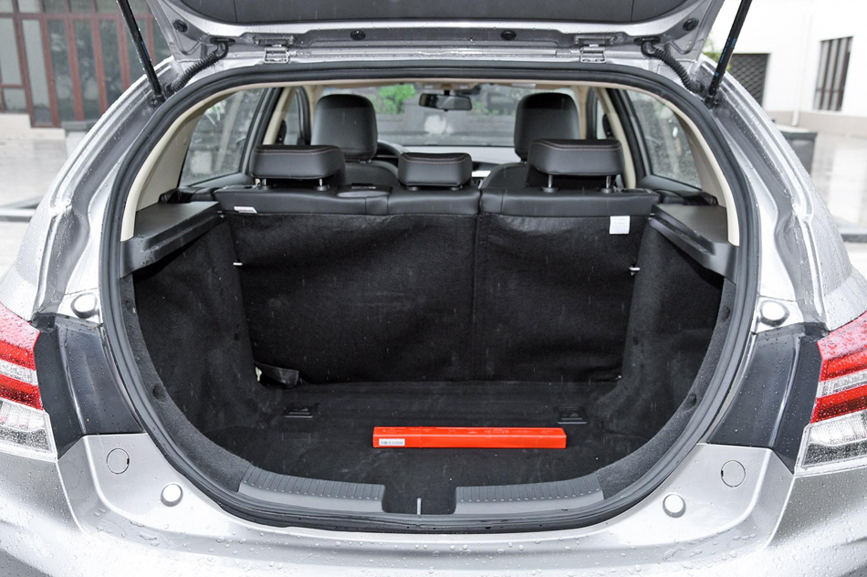 2018款 1.4T CVT锋睿型 座椅空间