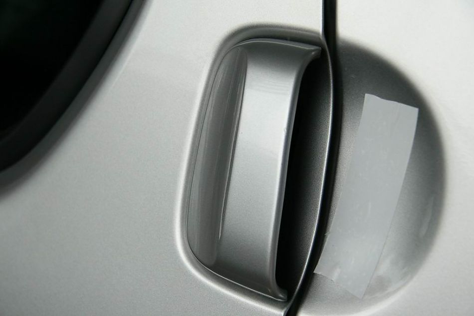 郑州日产帕拉丁车门拉手