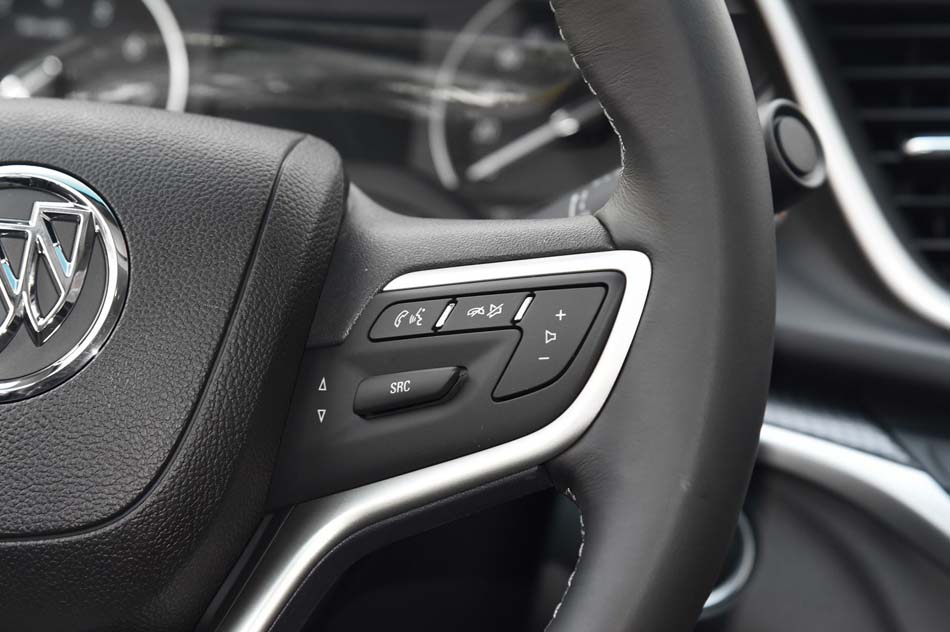 2019款 18T 自动互联精英型 内饰