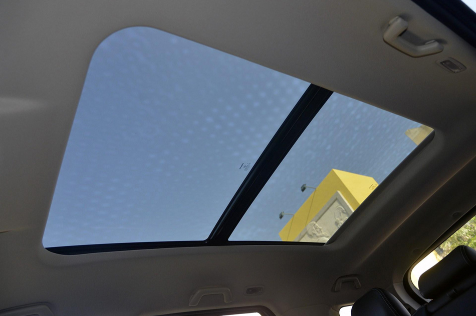 2018款 1.8L CVT智联型 7座 座椅空间