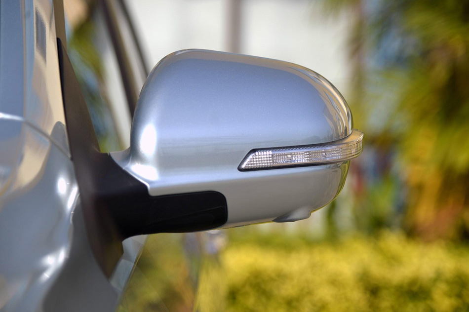 2018款 1.8L CVT智联型 7座 细节