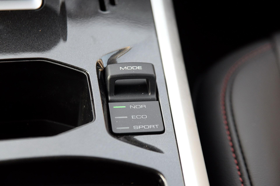 2018款 蓝标 1.3GDIT DCT时尚型 内饰