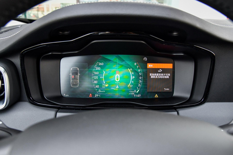 2018款 2.0T 两驱型+版 内饰