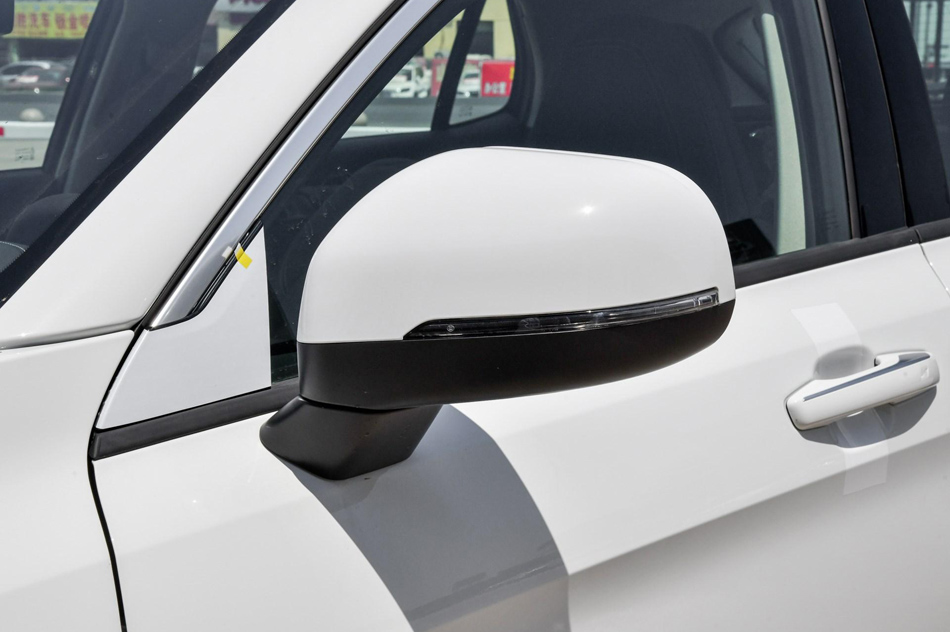 2018款 2.0T 两驱型+版 细节