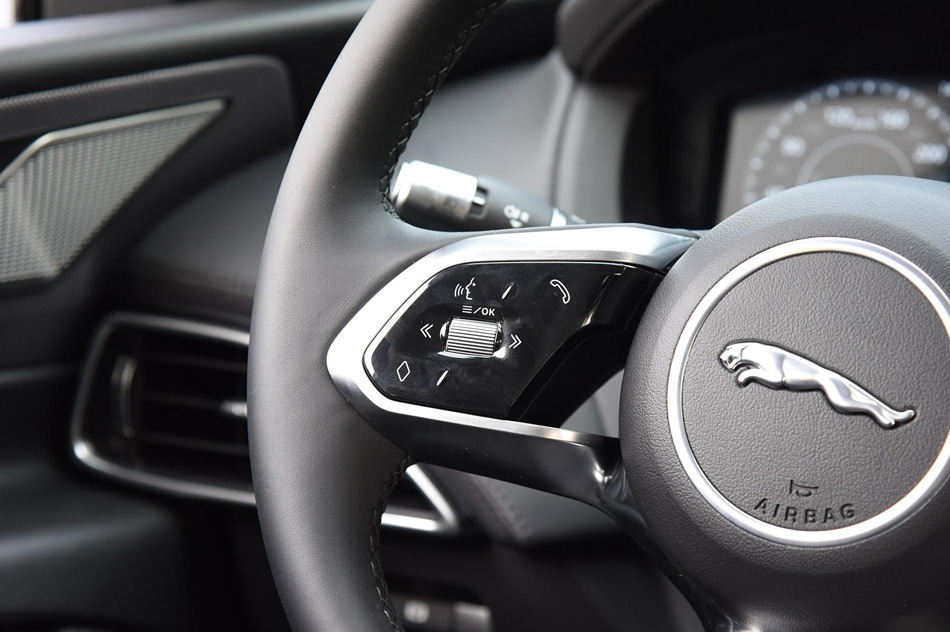 2020款 2.0T 200PS S进取优雅版 内饰