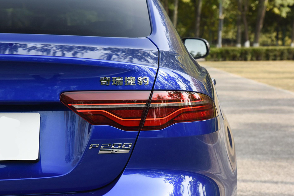 2020款 2.0T 200PS S进取优雅版 细节