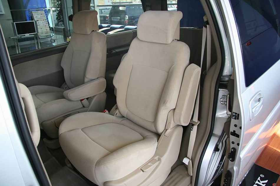 上海通用GL8陆尊座椅