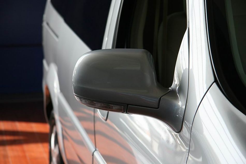 上海通用GL8陆尊外后视镜