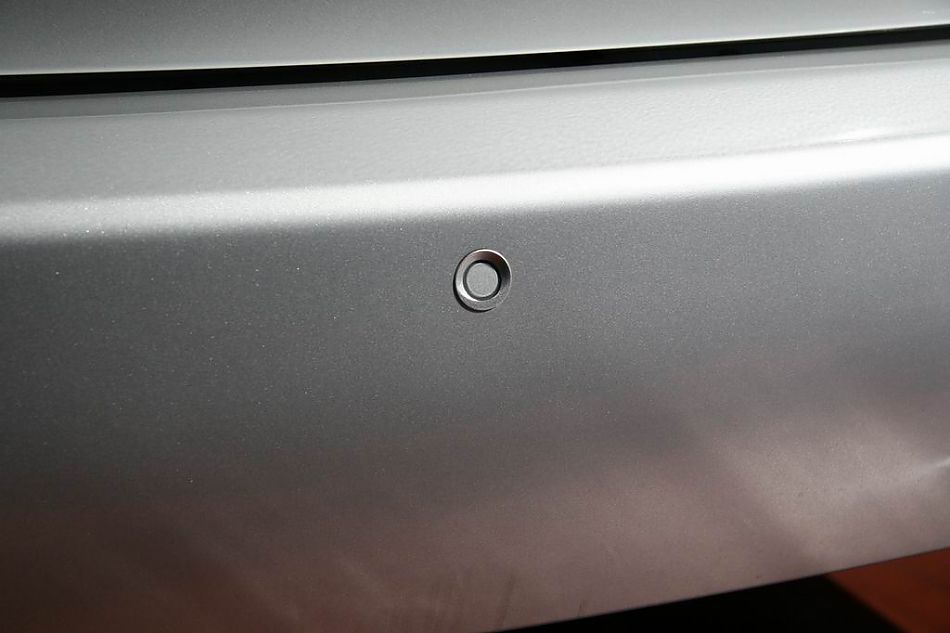 上海通用GL8陆尊外观细节