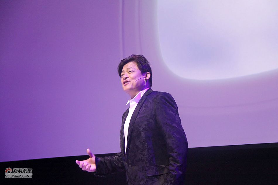 著名高音歌唱家莫华伦