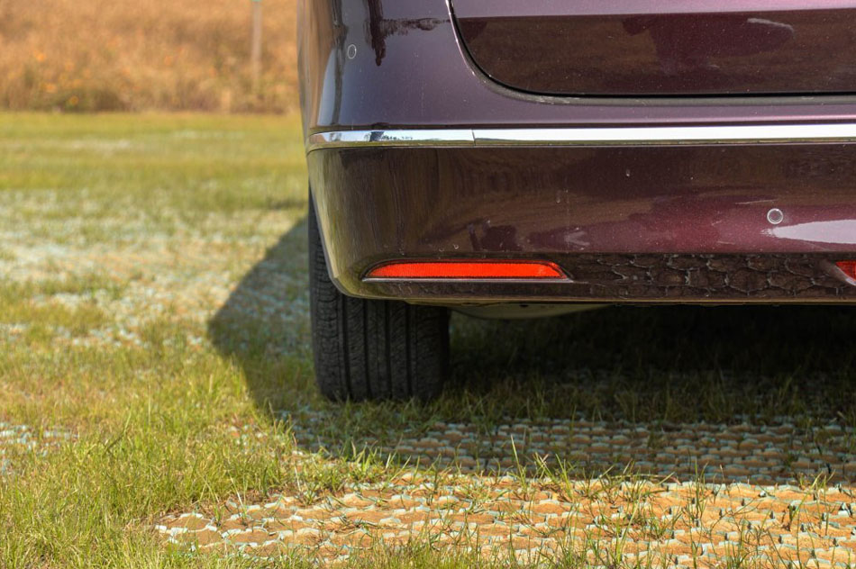 2017款 2.0T Avenir 细节