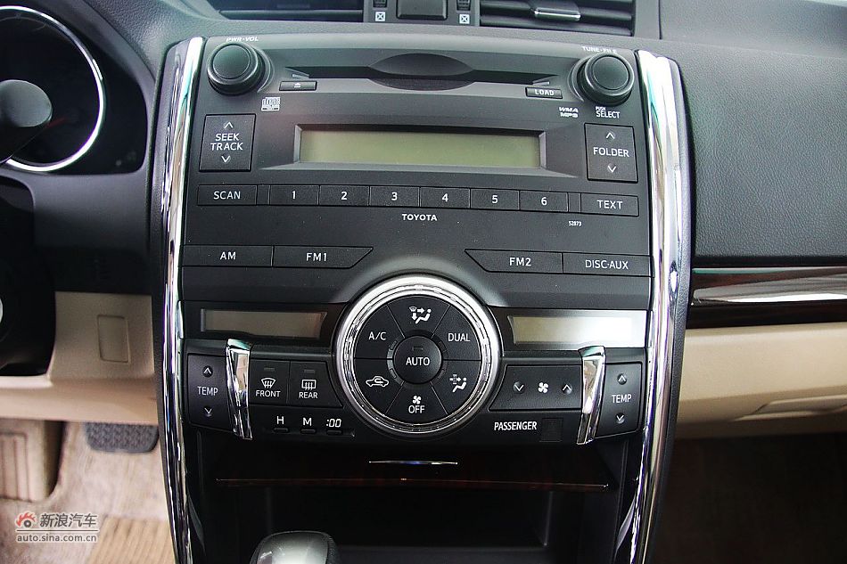 新锐志试车实拍-内饰