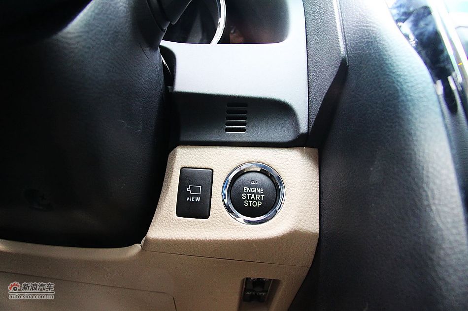新锐志试车实拍-内饰