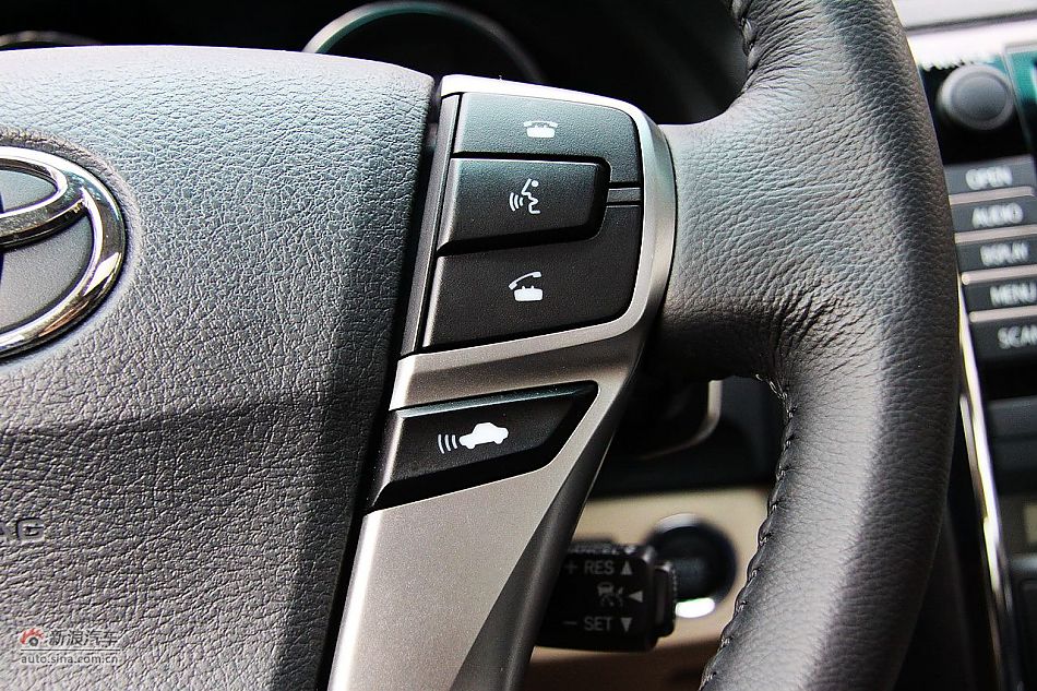 新锐志试车实拍-内饰