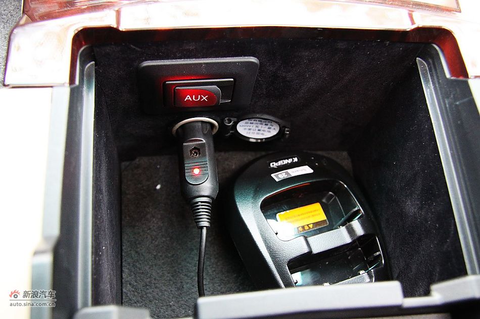 新锐志试车实拍-内饰