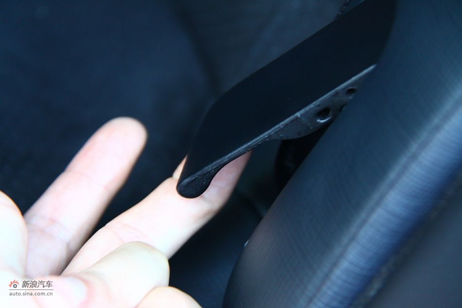 锐志座椅与空间