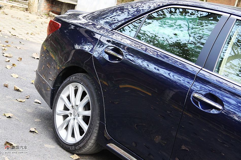 新锐志试车实拍-外观