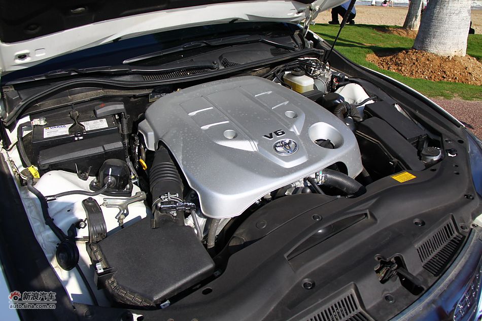 锐志2.5V6发动机